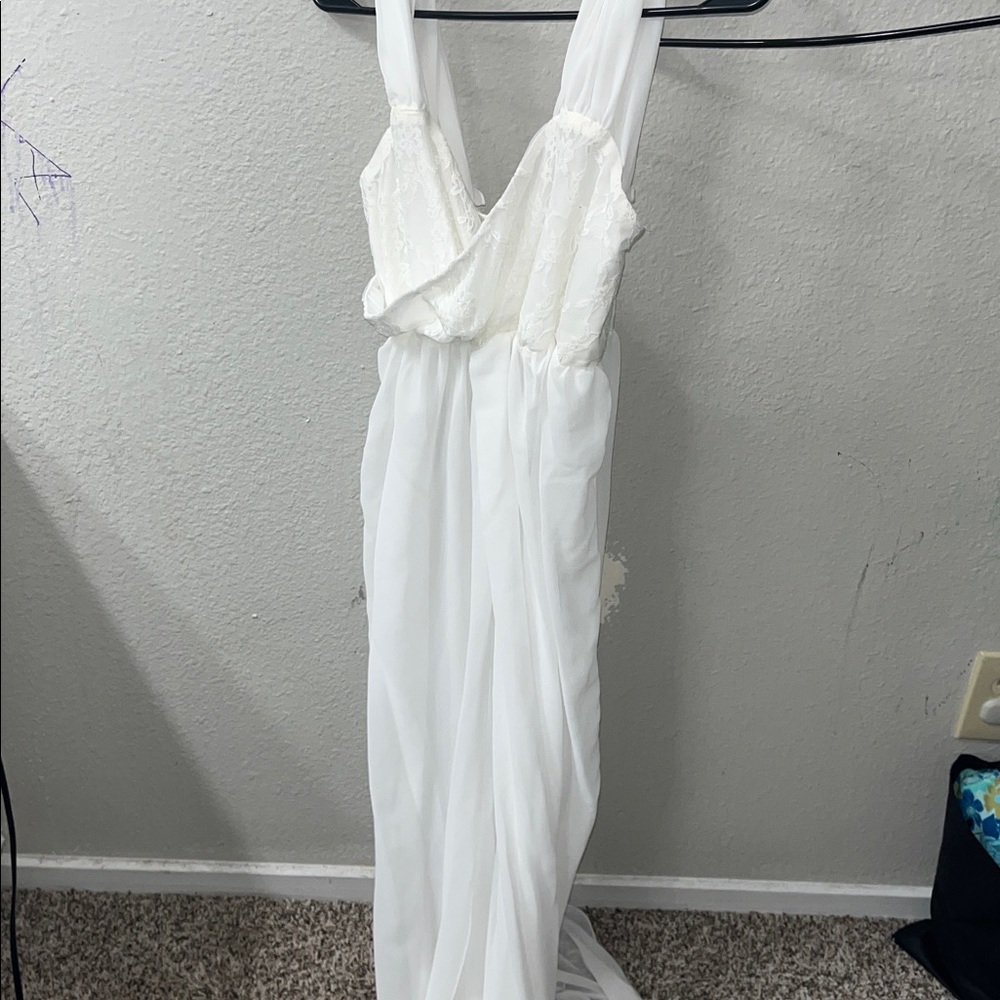 Elegant White Sleeveless Maternity Pictures Dress